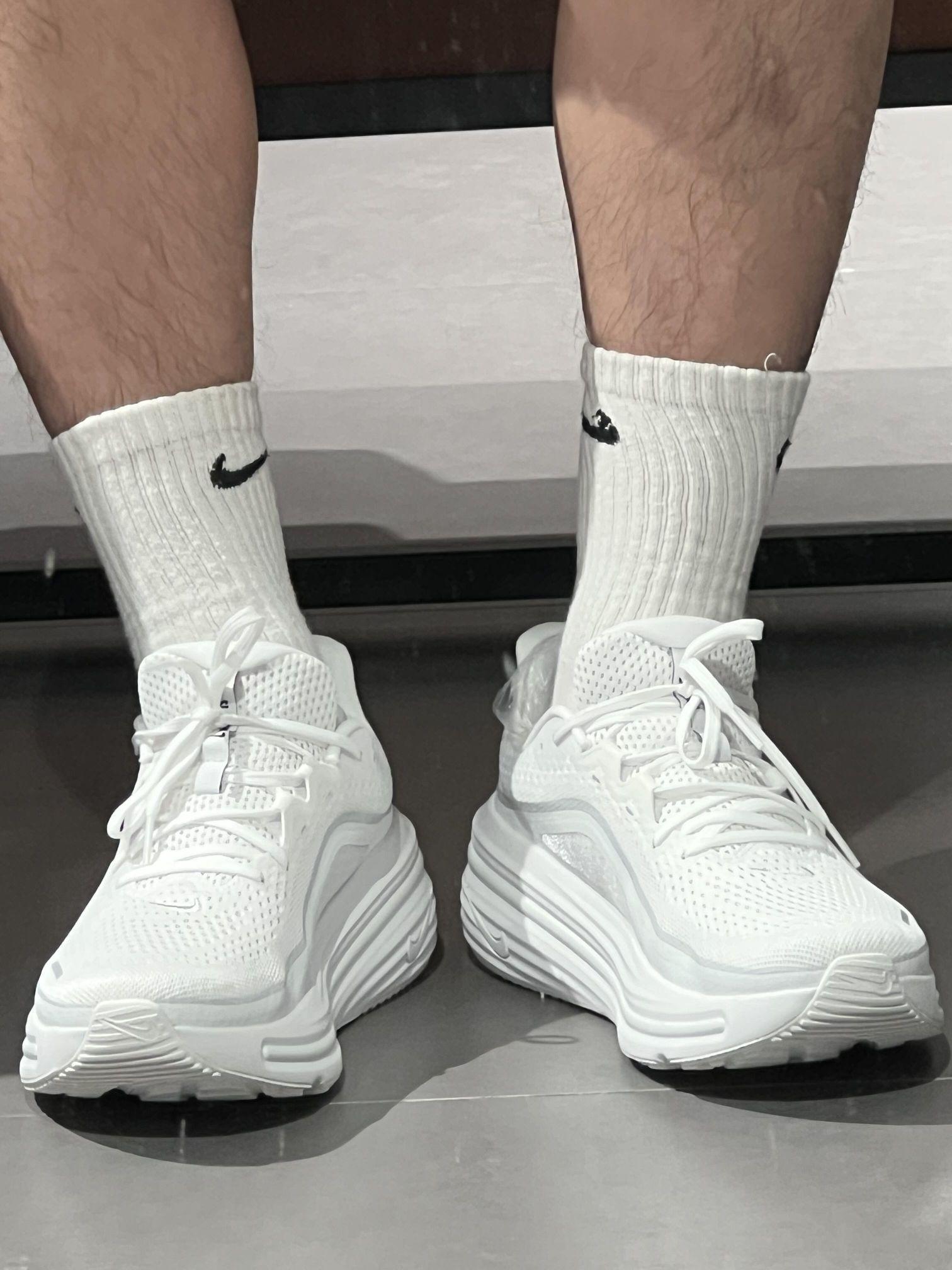 Winflo12上脚👟纯白就是百搭